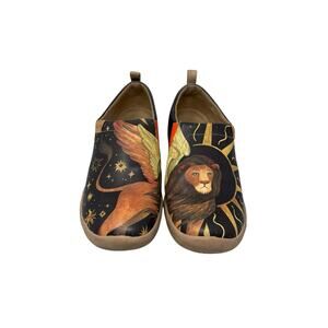 UIN Leo Toledo Lion Graphic Unisex Walking Travel Slip-On Sneakers US 9 EU 40.5